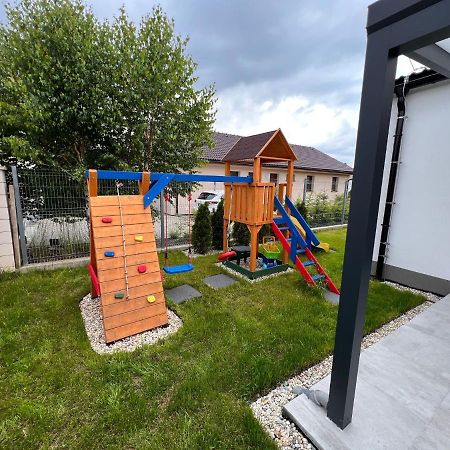 Apartment House Tatras Liptovsky Mikulas Exterior photo